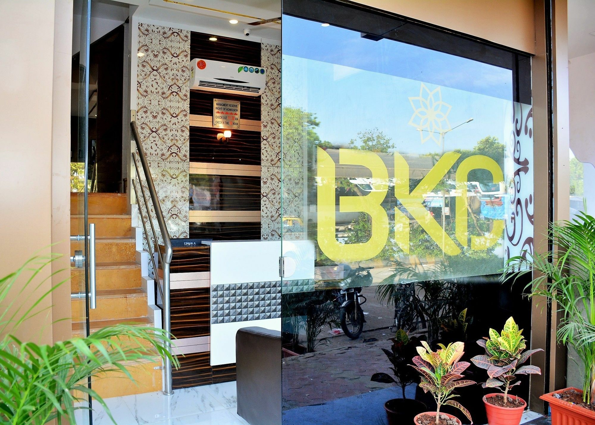 Hotel Bkc Palace Βομβάη Εξωτερικό φωτογραφία